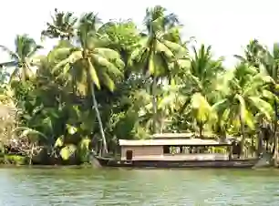 Kerala Backwater Experience